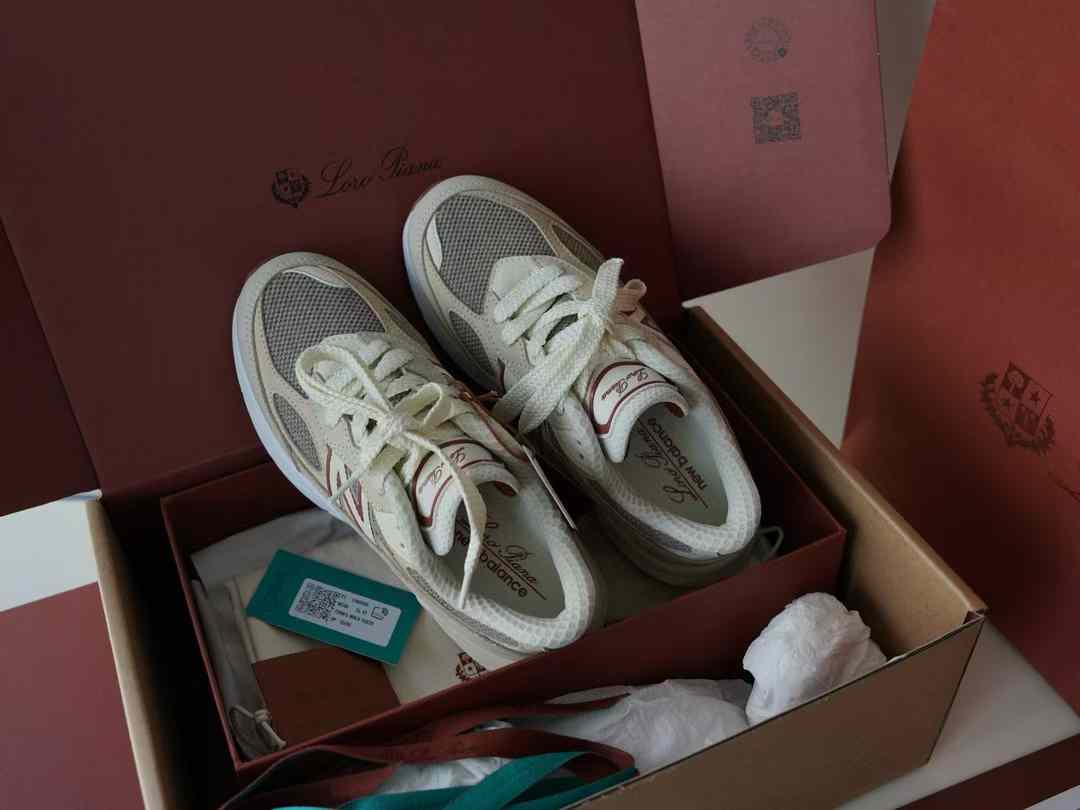 Loro Piana NEW BALANCE 990V6 Sneakers view 4
