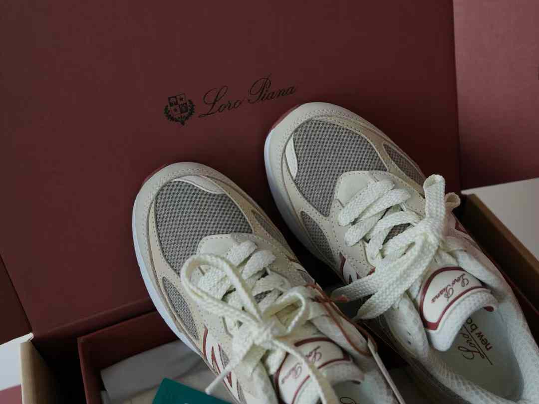 Loro Piana NEW BALANCE 990V6 Sneakers view 5