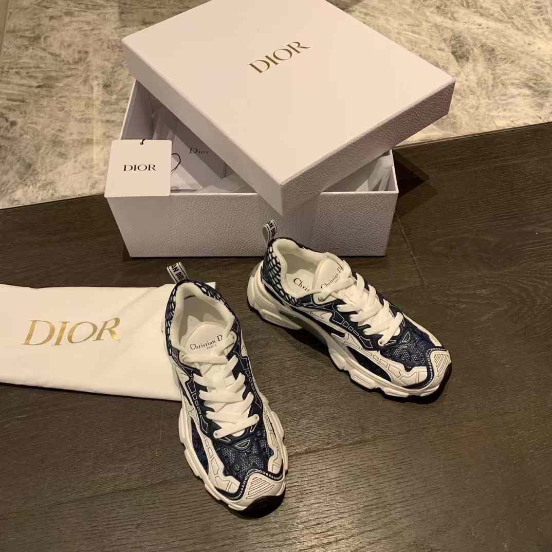 Dior VIBE Sneakers view 9