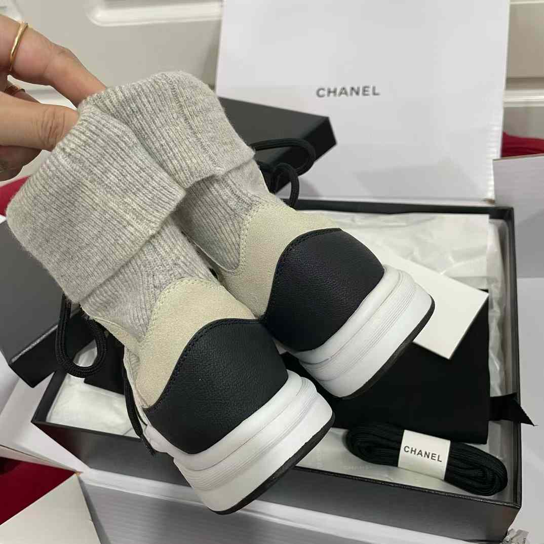 Chanel 23B Sockshoes view 7