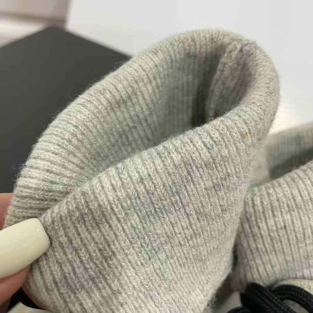 Chanel 23B Sockshoes view 8