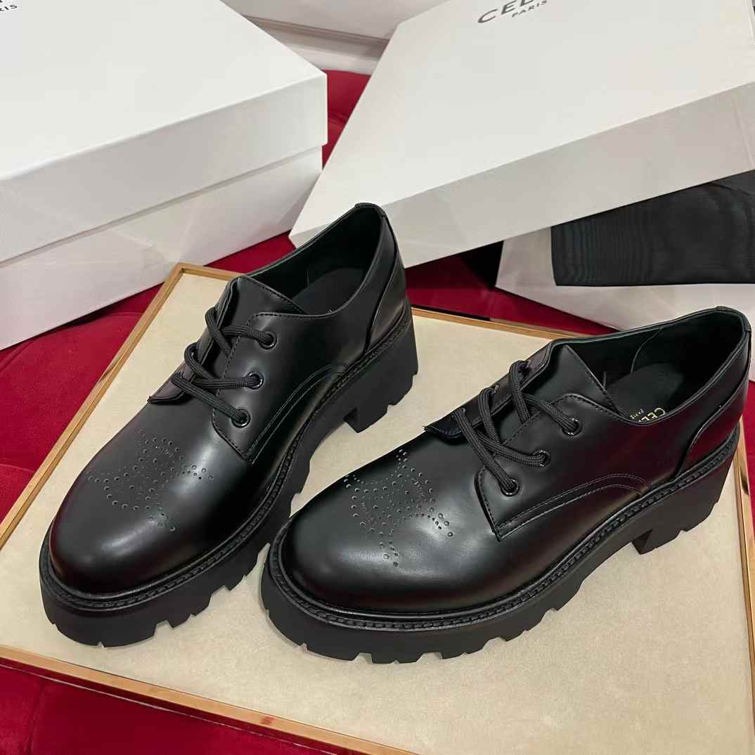 Celine Casual leather shoes view 2