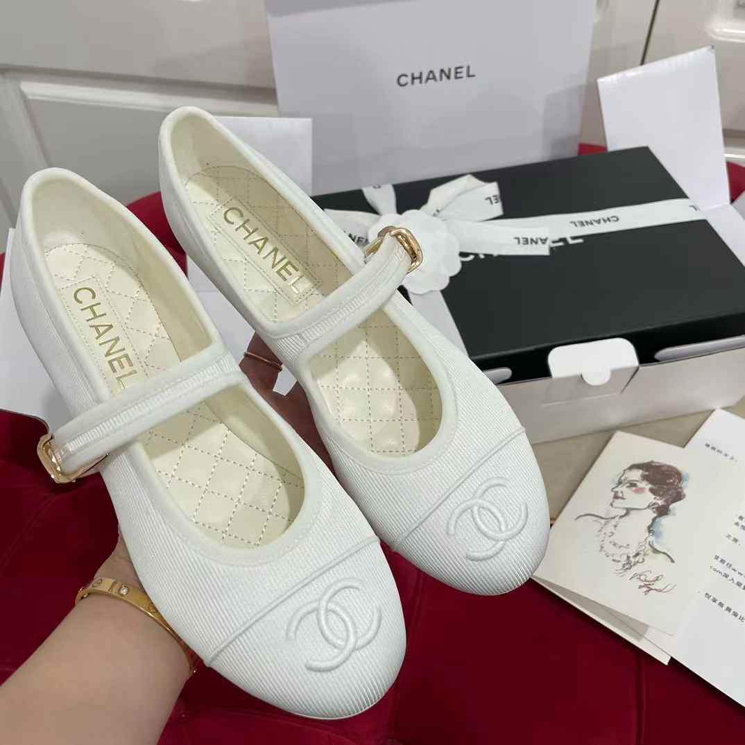 Chanel Mary Jane leather shoes view 2