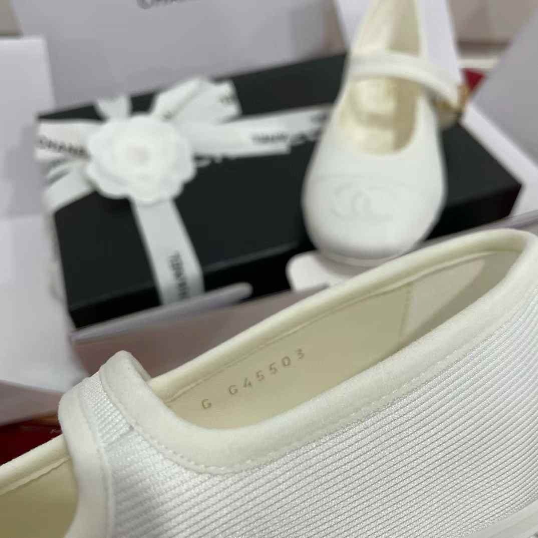 Chanel Mary Jane leather shoes view 6
