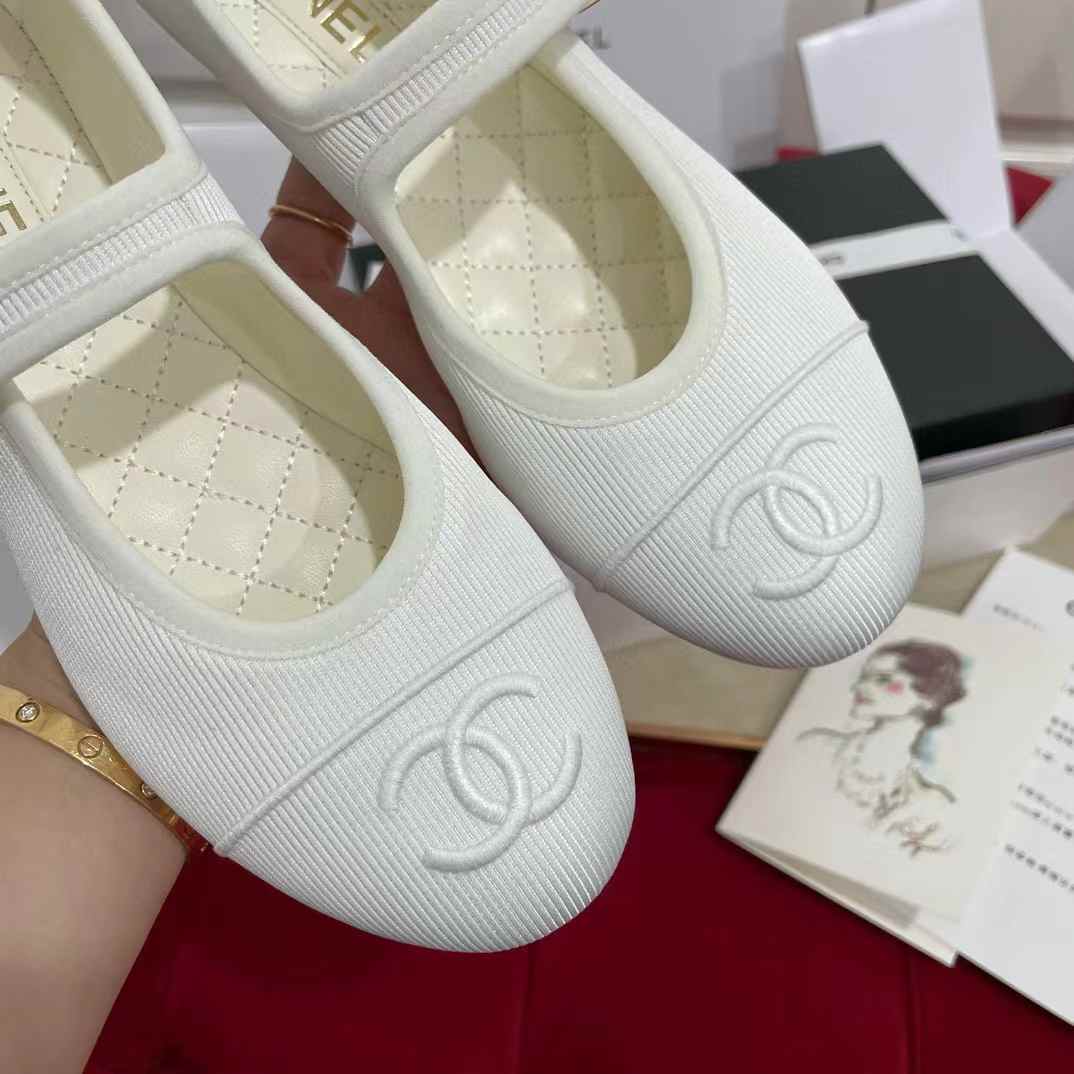 Chanel Mary Jane leather shoes view 7