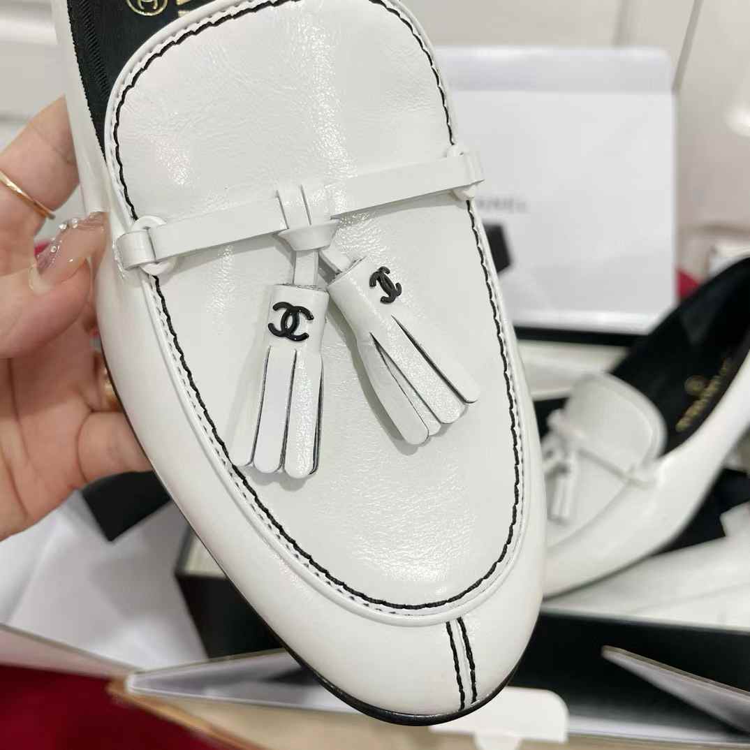 Chanel Casual leather shoes view 7