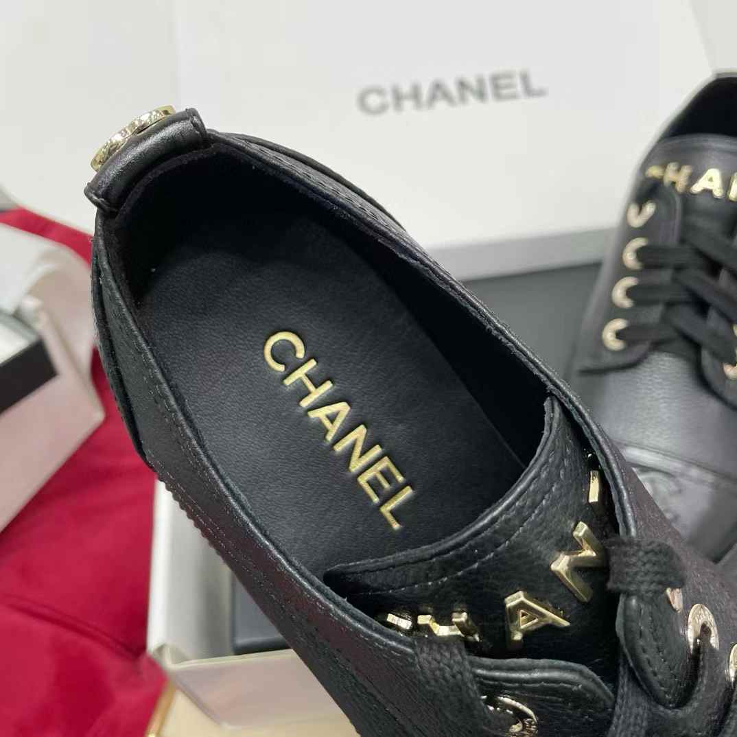 Chanel Casual leather shoes view 4