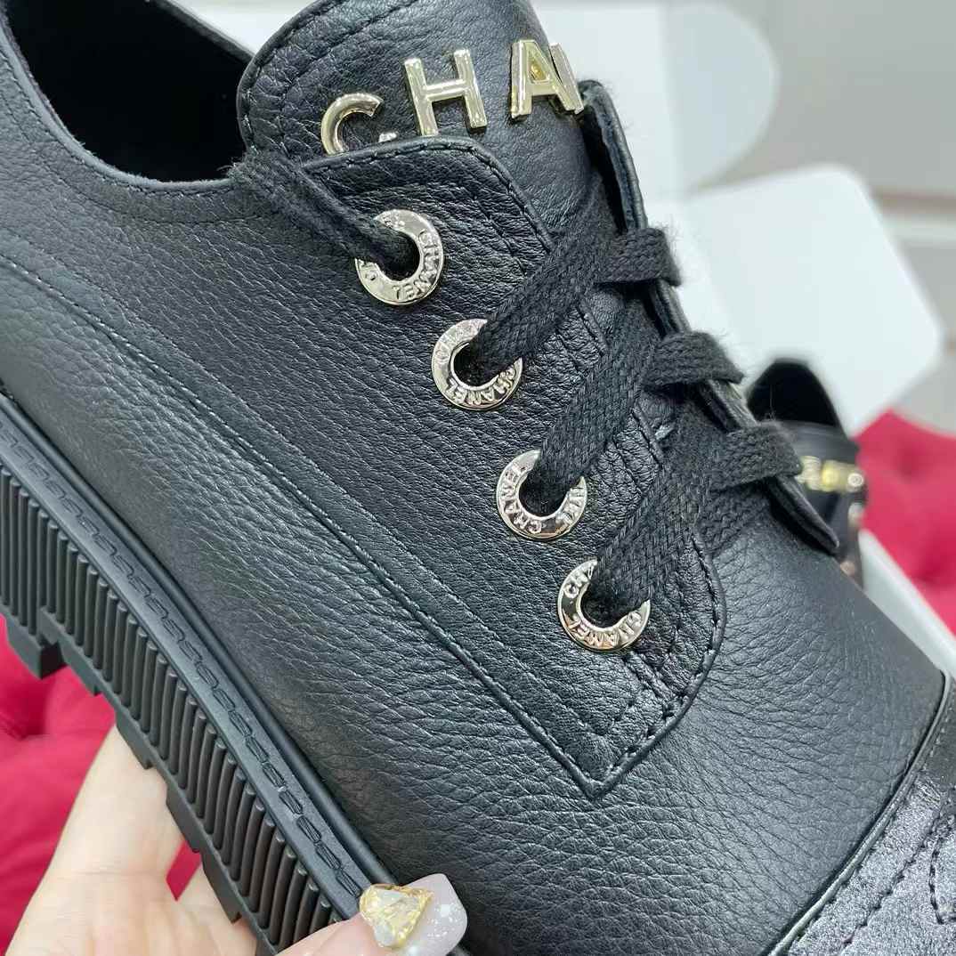 Chanel Casual leather shoes view 6