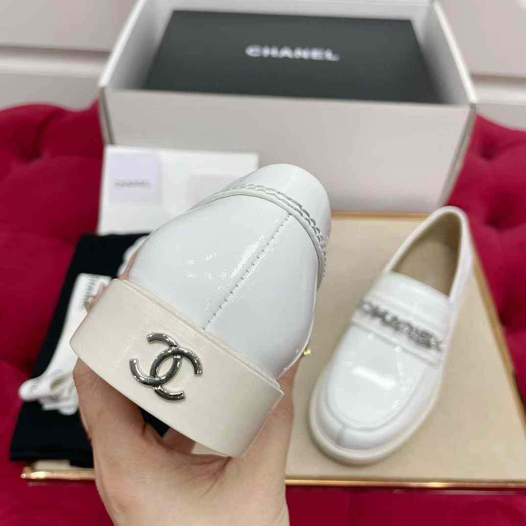 Chanel Casual leather shoes view 5