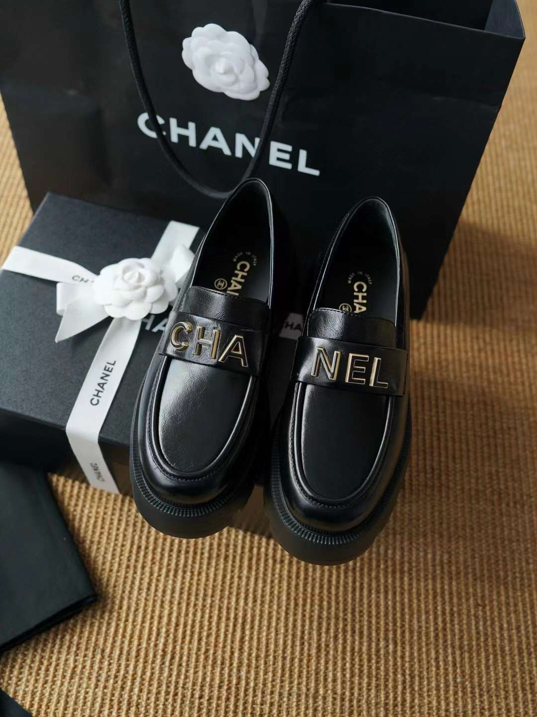 Chanel 24B Love shoes view 3