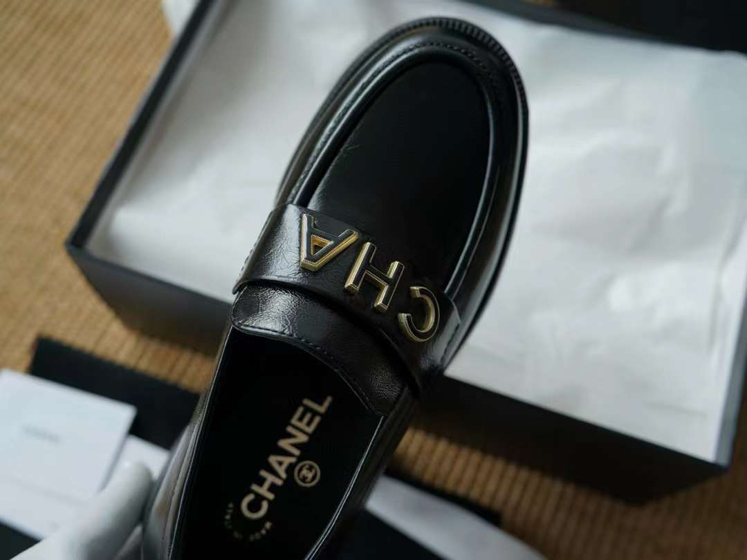 Chanel 24B Love shoes view 6