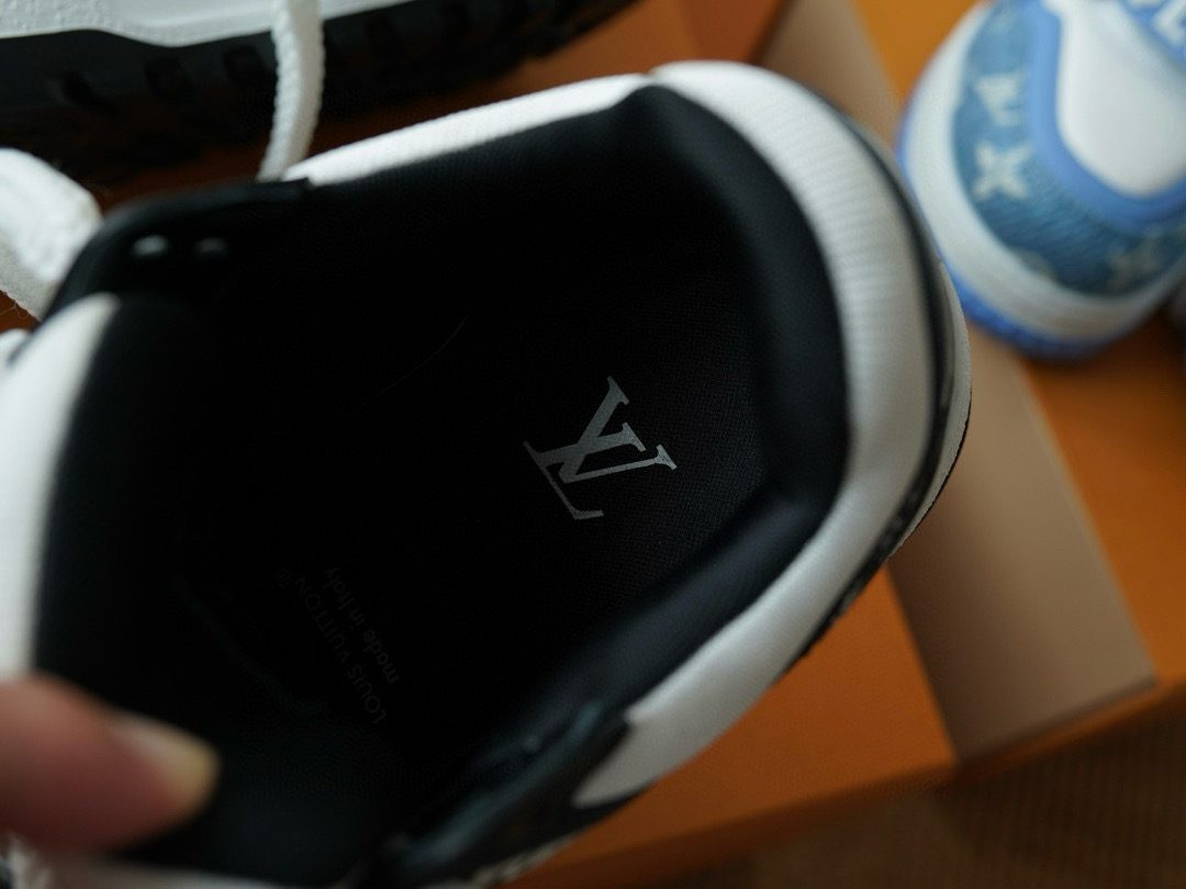 Louis Vuitton TRAINER MAXI sneaker view 13