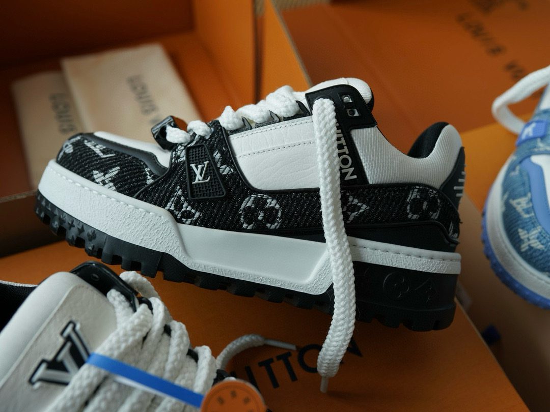 Louis Vuitton TRAINER MAXI sneaker view 5