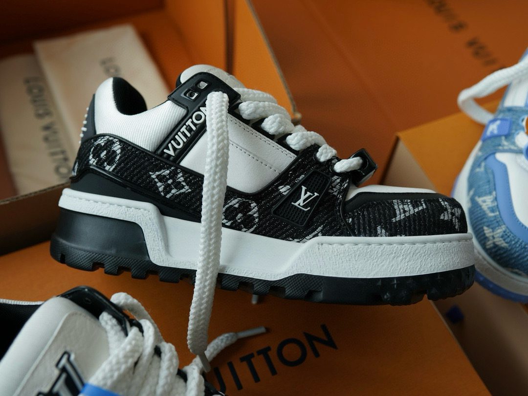 Louis Vuitton TRAINER MAXI sneaker view 6
