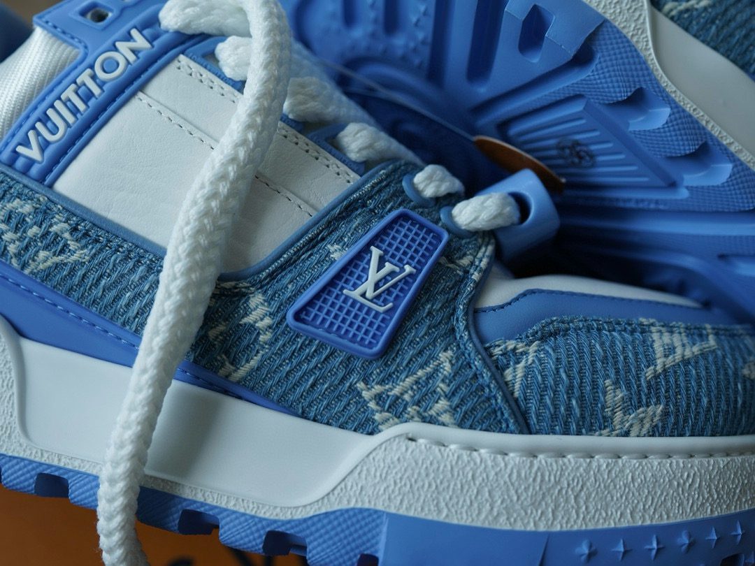 Louis Vuitton TRAINER MAXI sneaker view 5