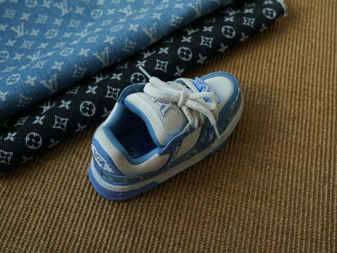 Louis Vuitton TRAINER MAXI sneaker view 9