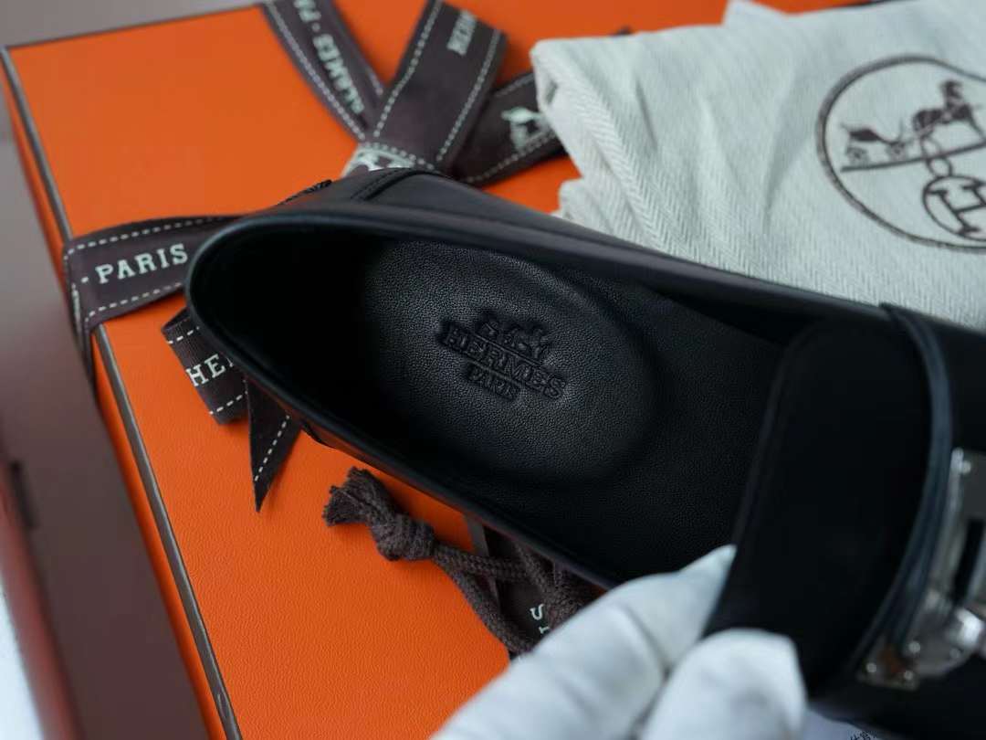 Hermès Destin loafer view 5