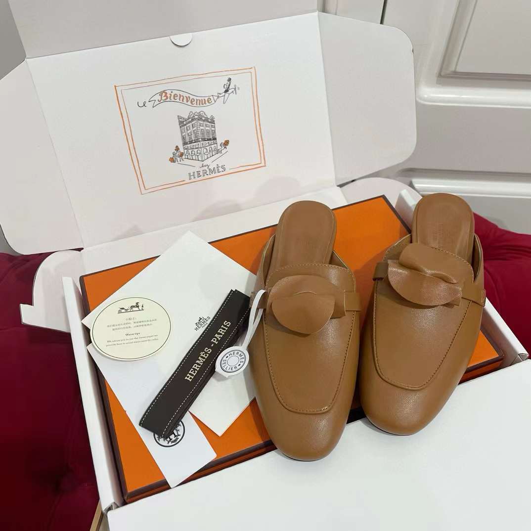 Hermès Oz mule view 2