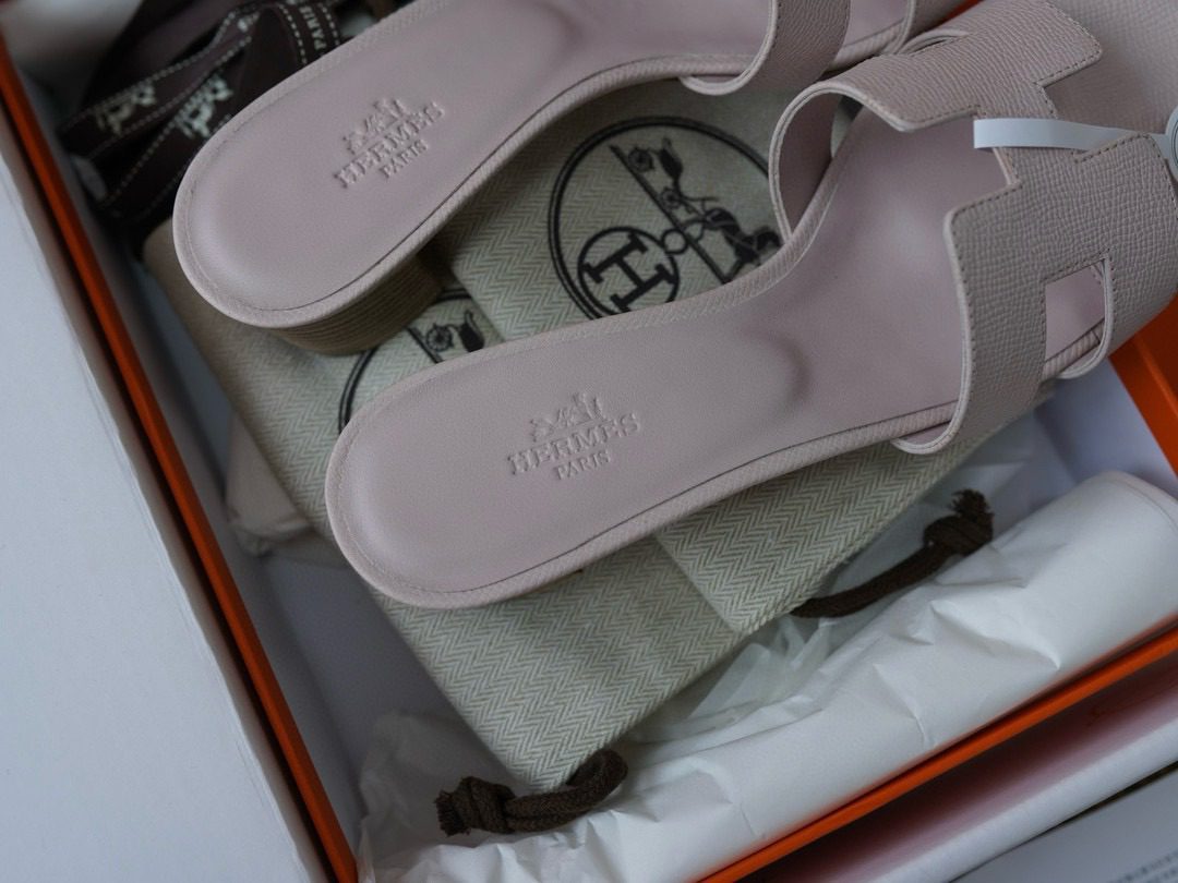Hermès Oasis sandal view 10