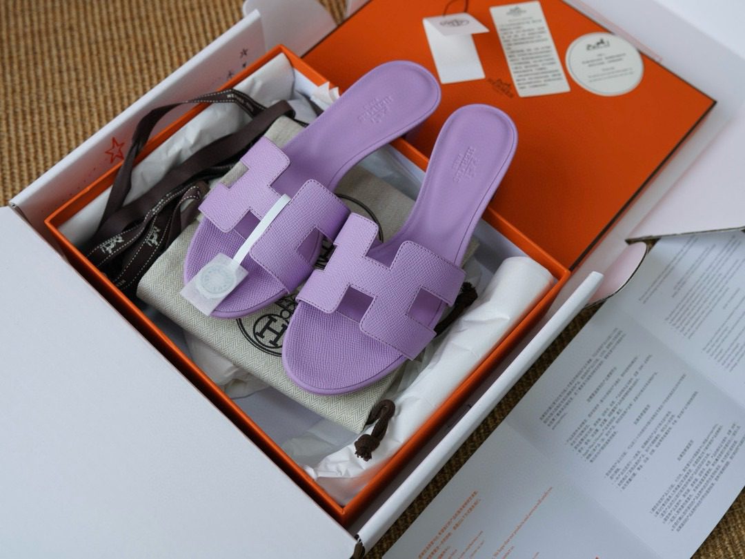 Hermès Oasis sandal view 5