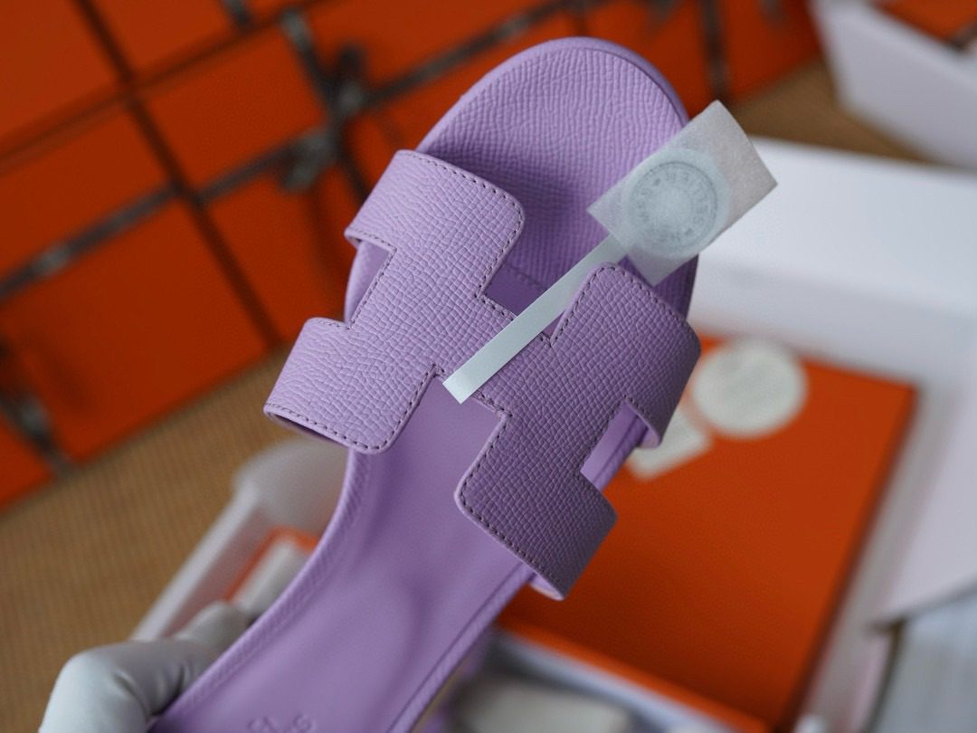 Hermès Oasis sandal view 8