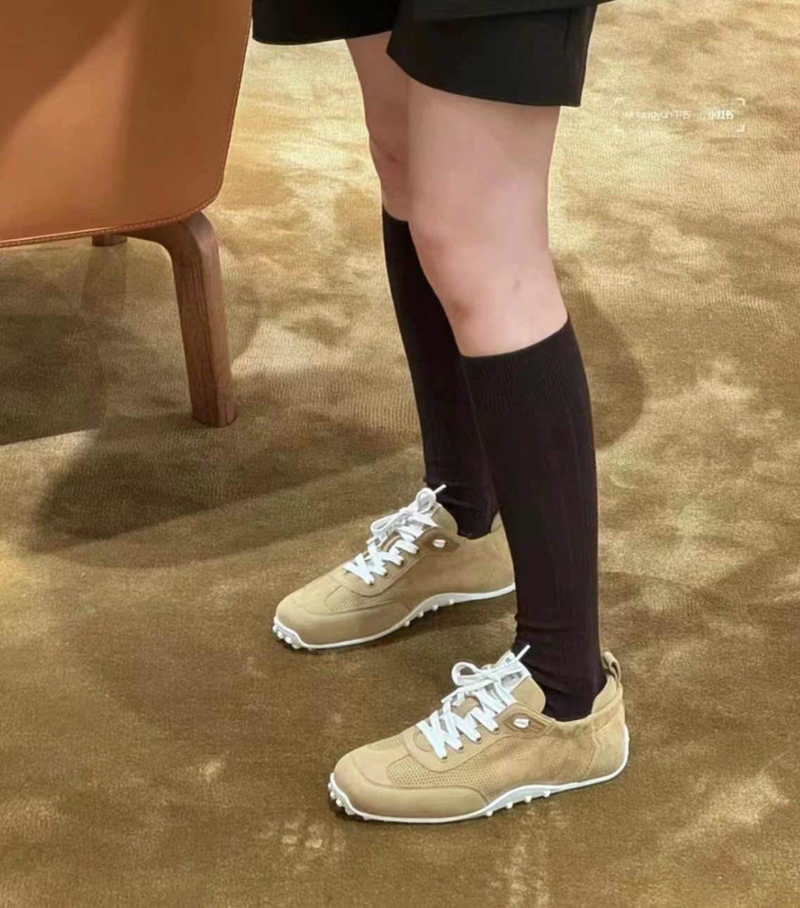 Hermès IN sneakers view 1