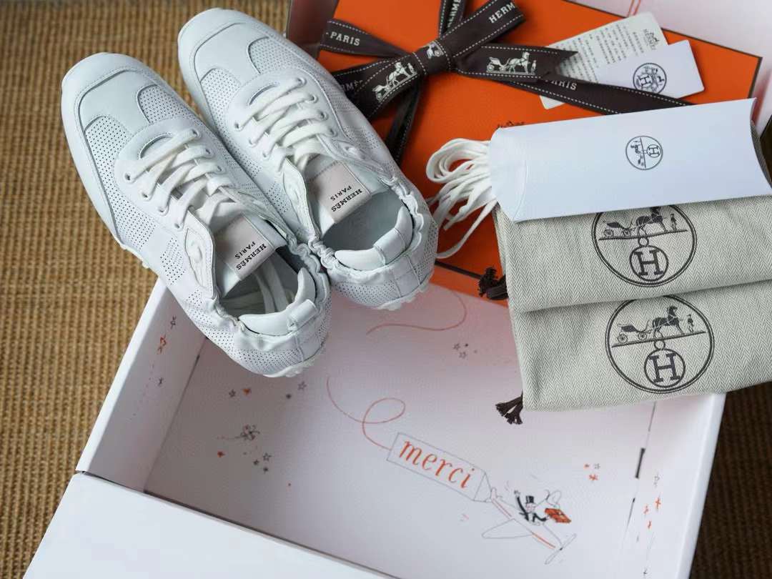 Hermès IN sneakers view 9