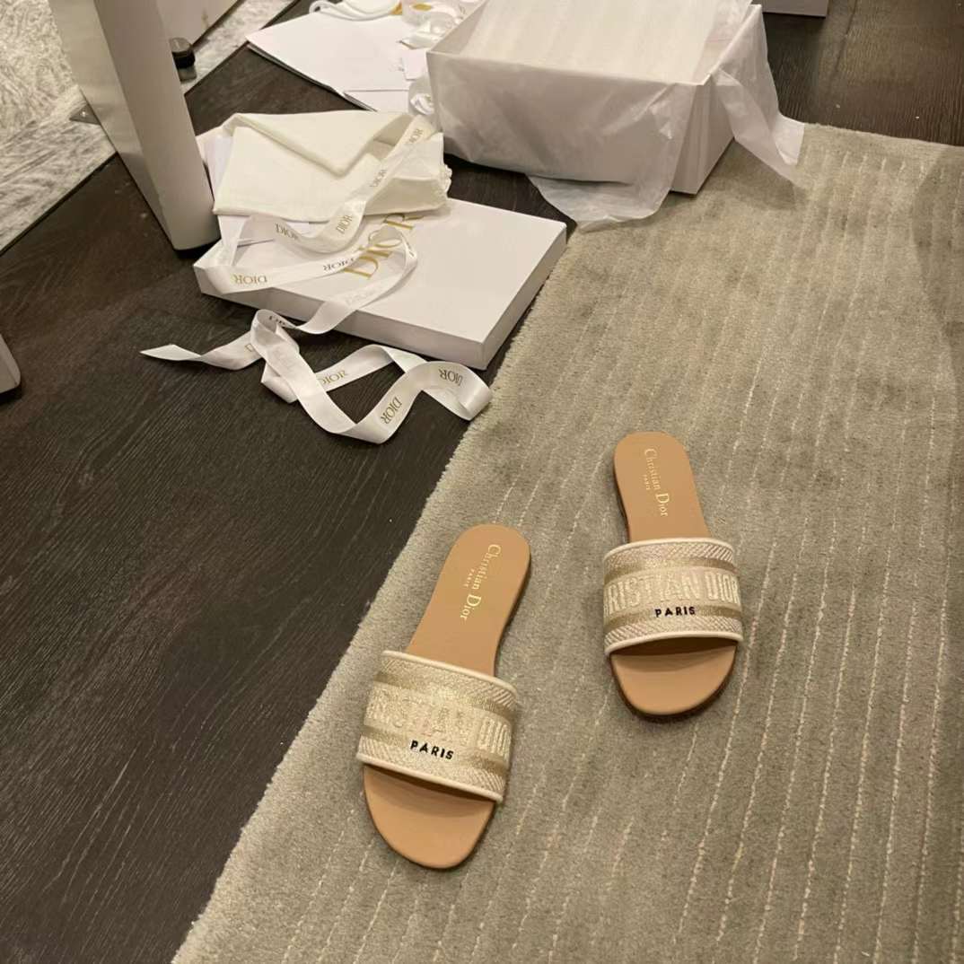 Dior Dway Slide view 15