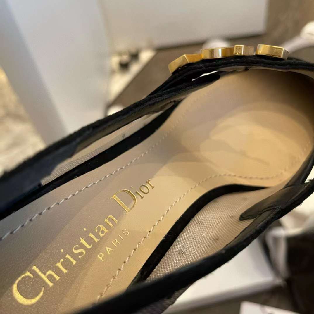 Dior DOLL bar shoes view 4