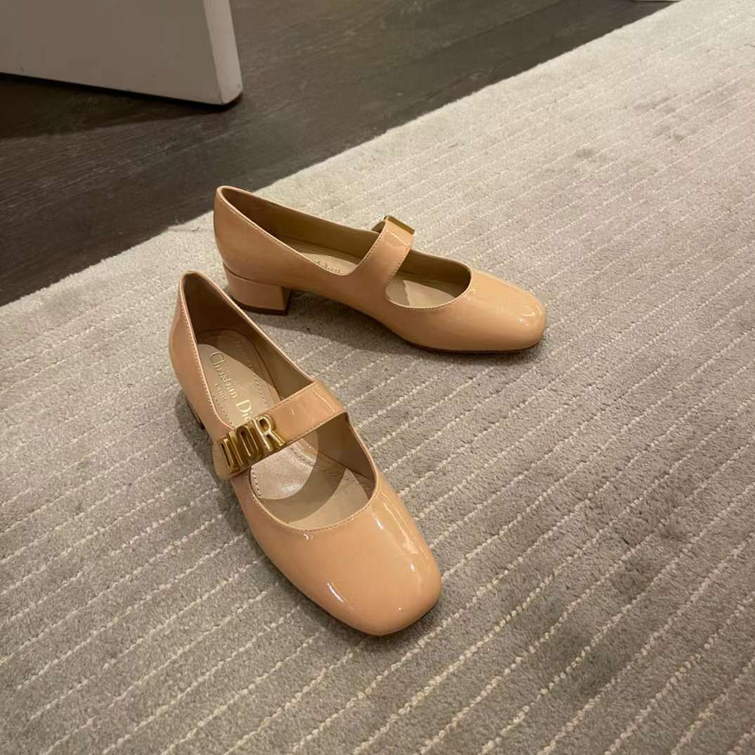 Dior DOLL bar shoes view 1