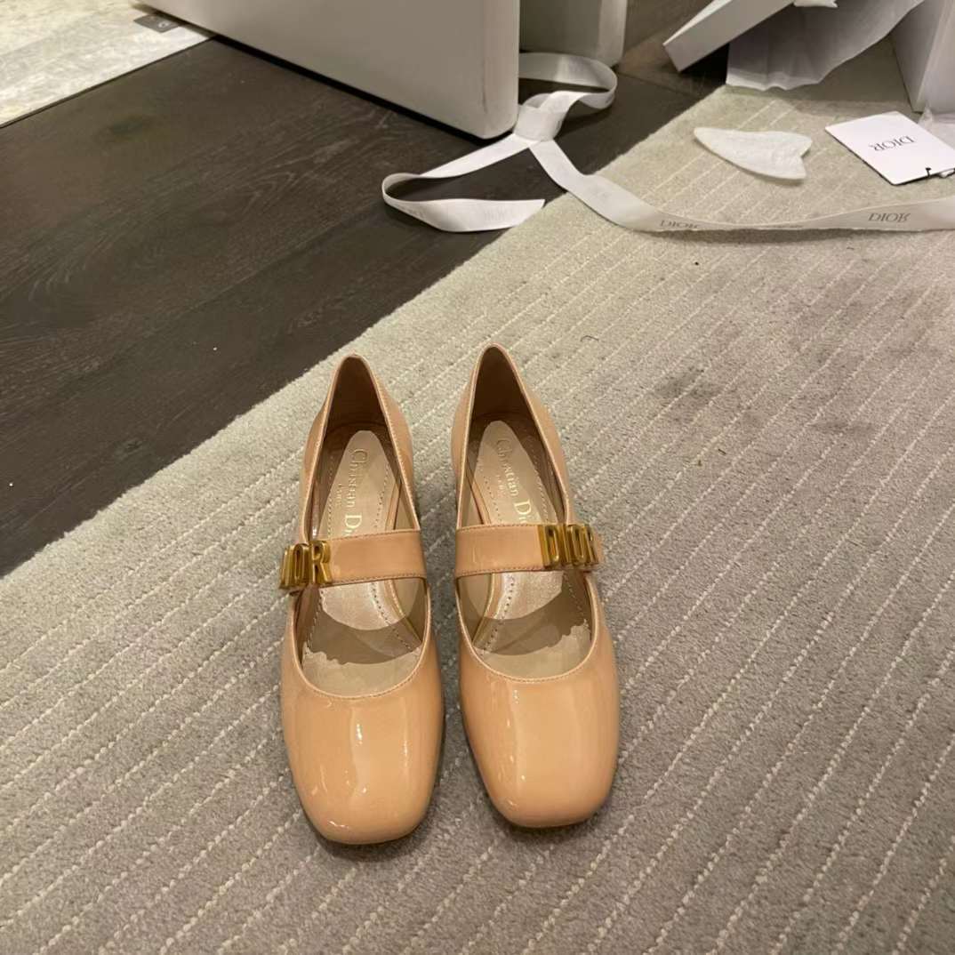 Dior DOLL bar shoes view 2