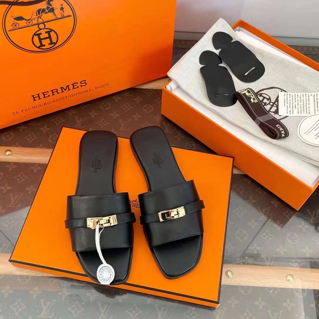 Hermès 2024 NEW KELLY sandal view 1
