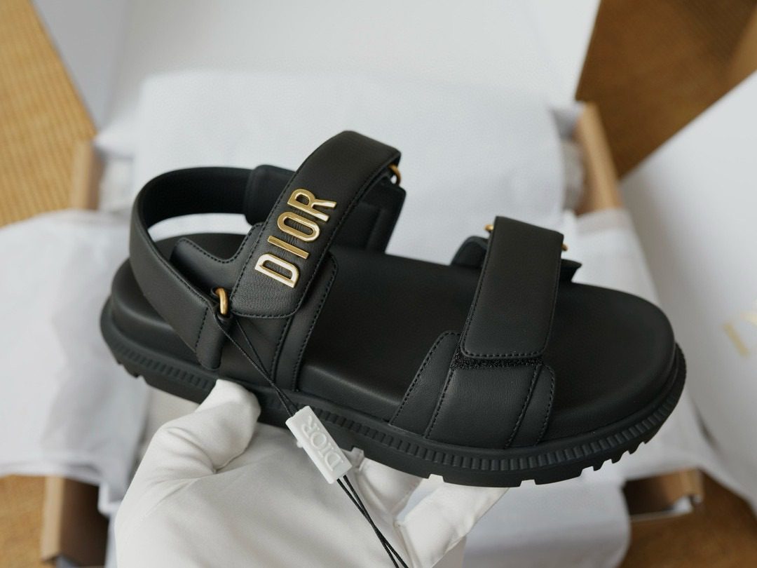 Dior LOGO ACT sandal view 3