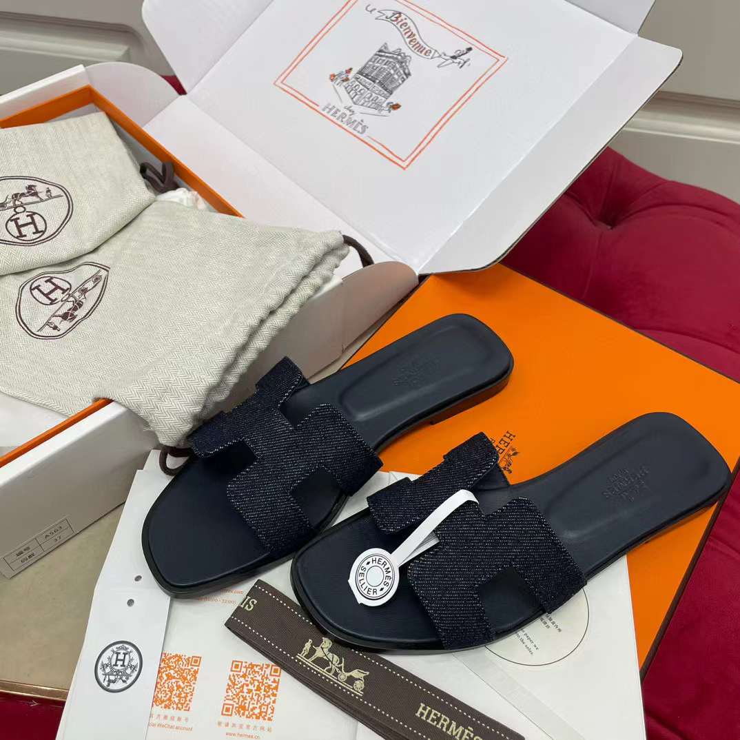 Hermès H LOGO sandal view 2