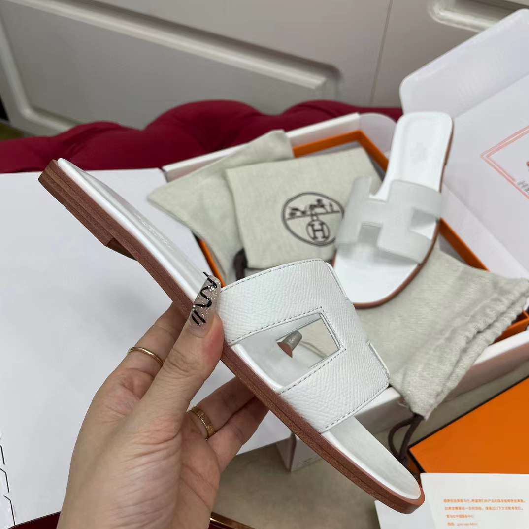 Hermès H LOGO sandal view 4