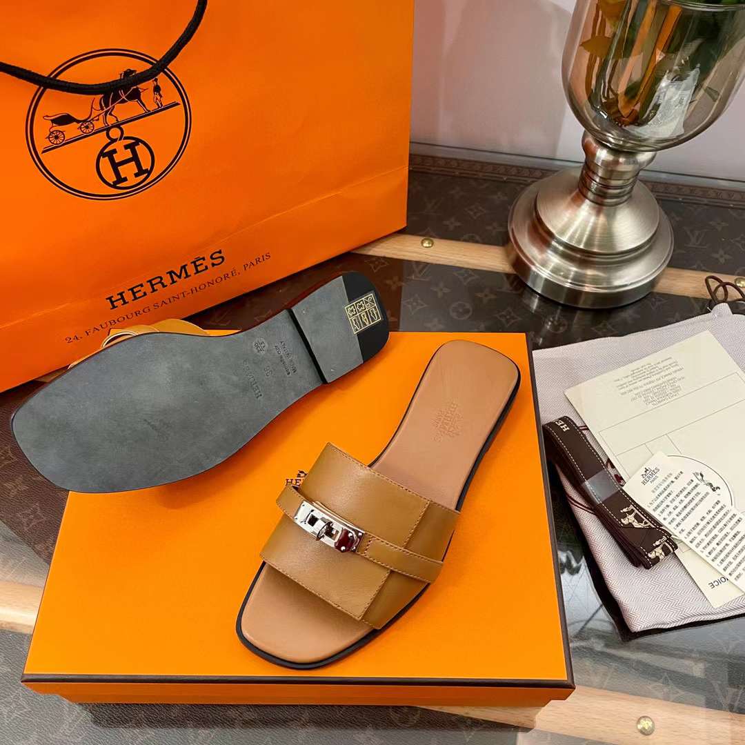 Hermès Giulia sandal view 5
