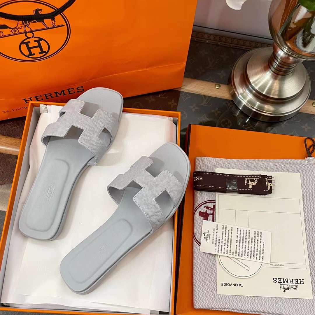 Hermès Oran Sandal view 5