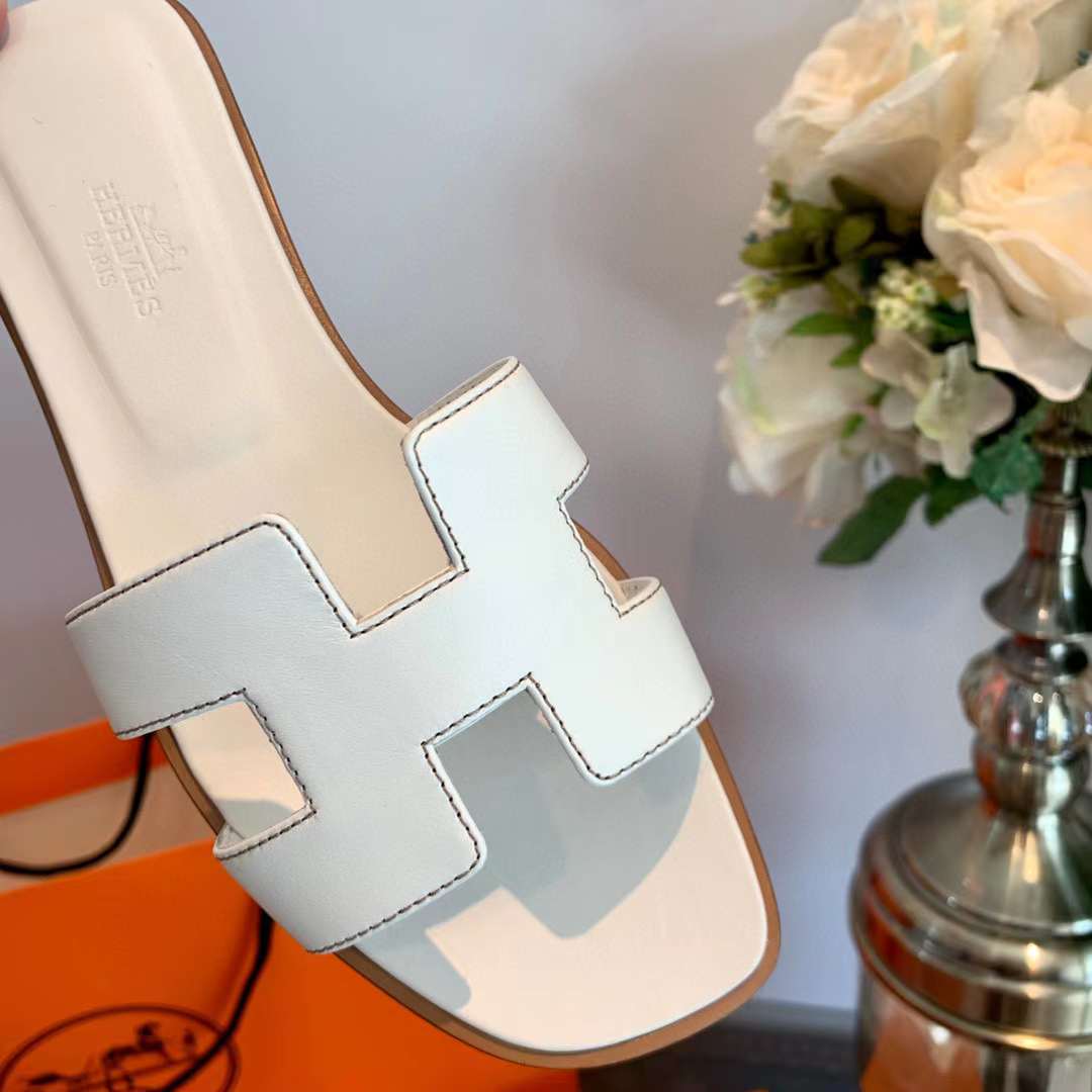 Hermès Oran Sandal view 7