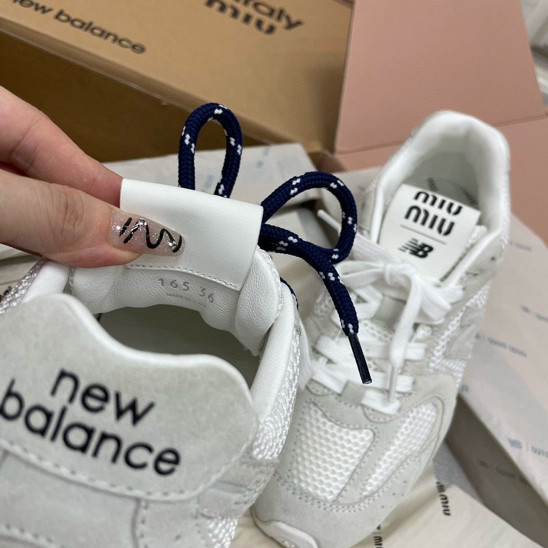 Miu Miu & NEW BALANCE 530 SL sneaker view 19