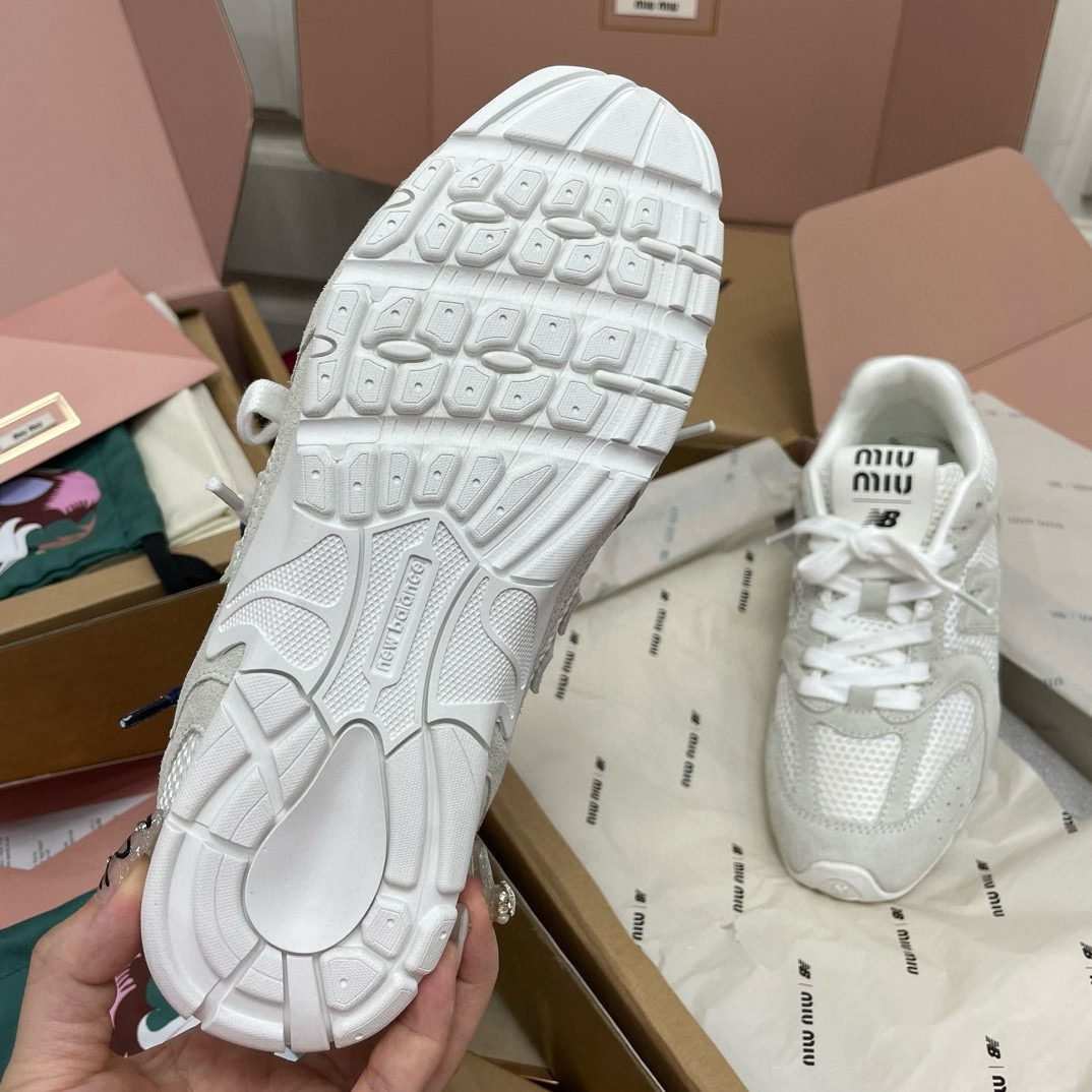 Miu Miu & NEW BALANCE 530 SL sneaker view 20