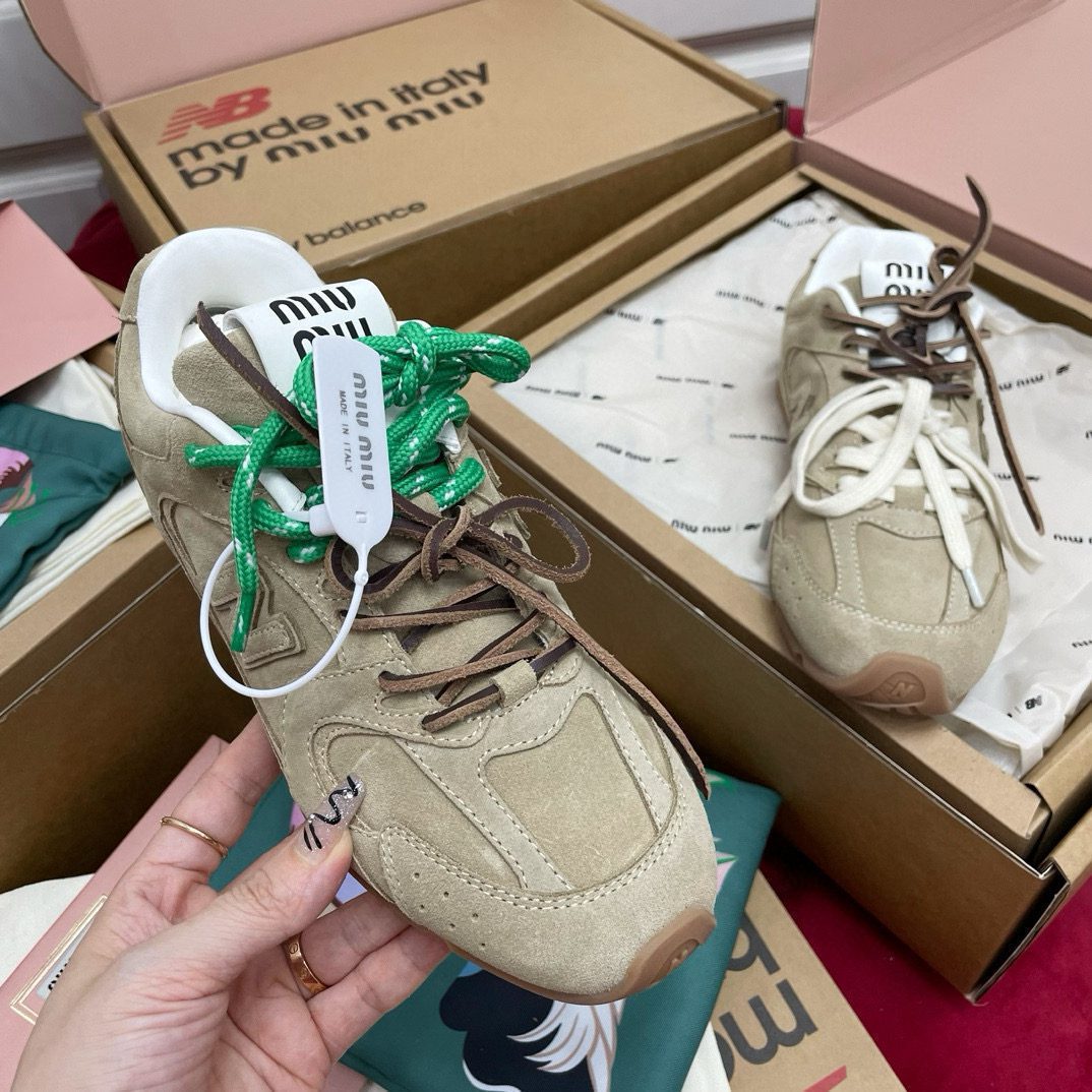 Miu Miu & NEW BALANCE 530 SL sneaker view 3