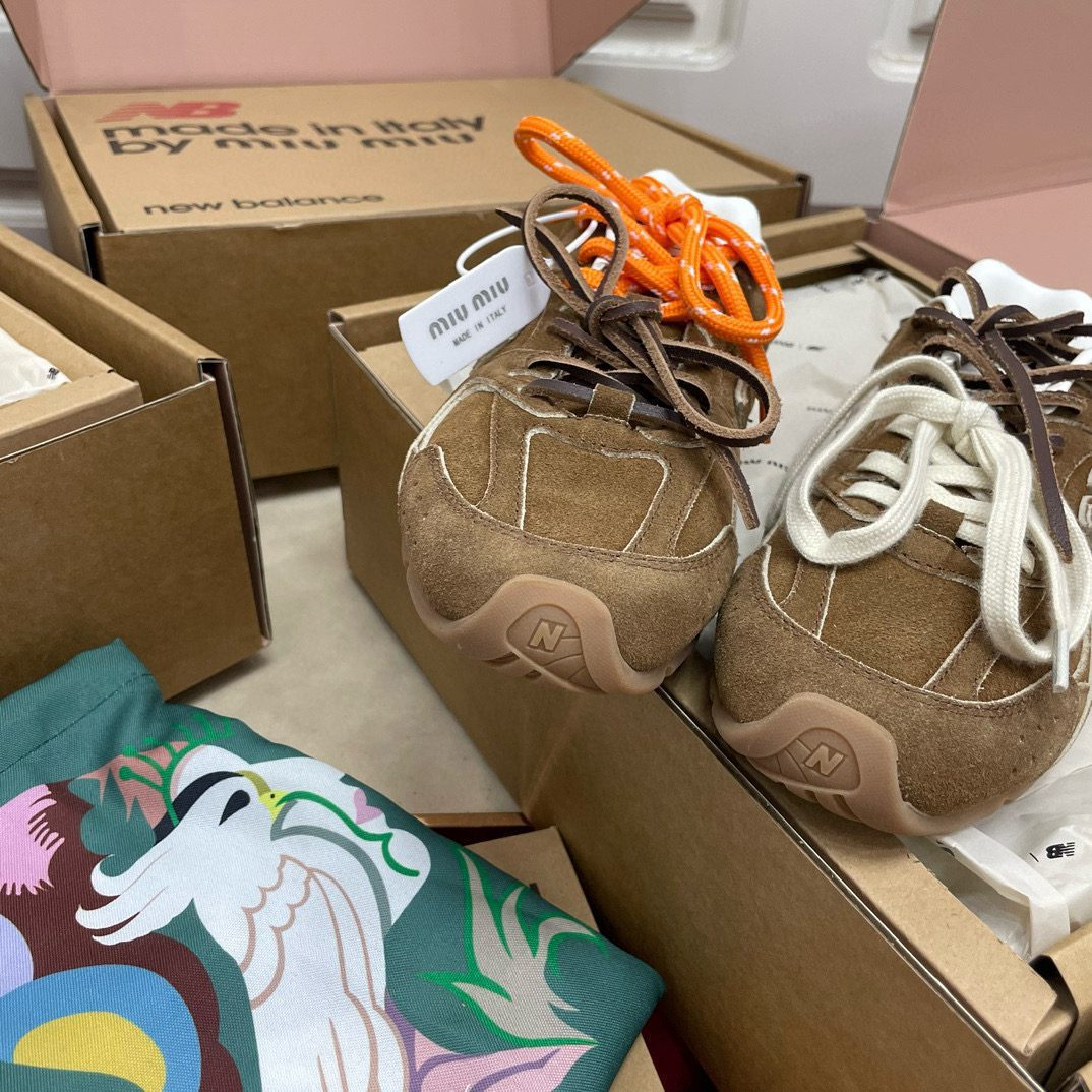Miu Miu & NEW BALANCE 530 SL sneaker view 30