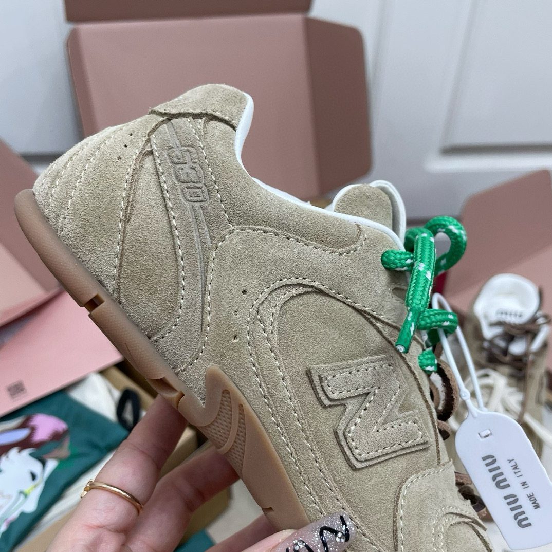 Miu Miu & NEW BALANCE 530 SL sneaker view 5