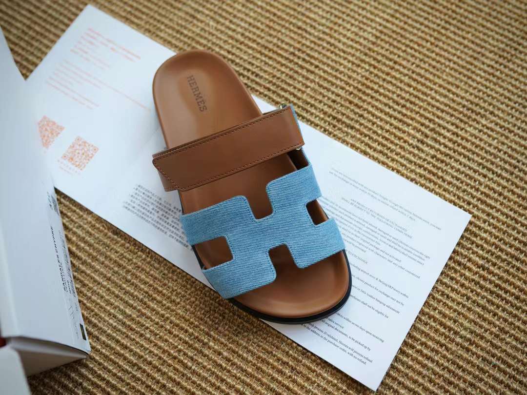 Hermès CHYPRE Casual slippers view 2