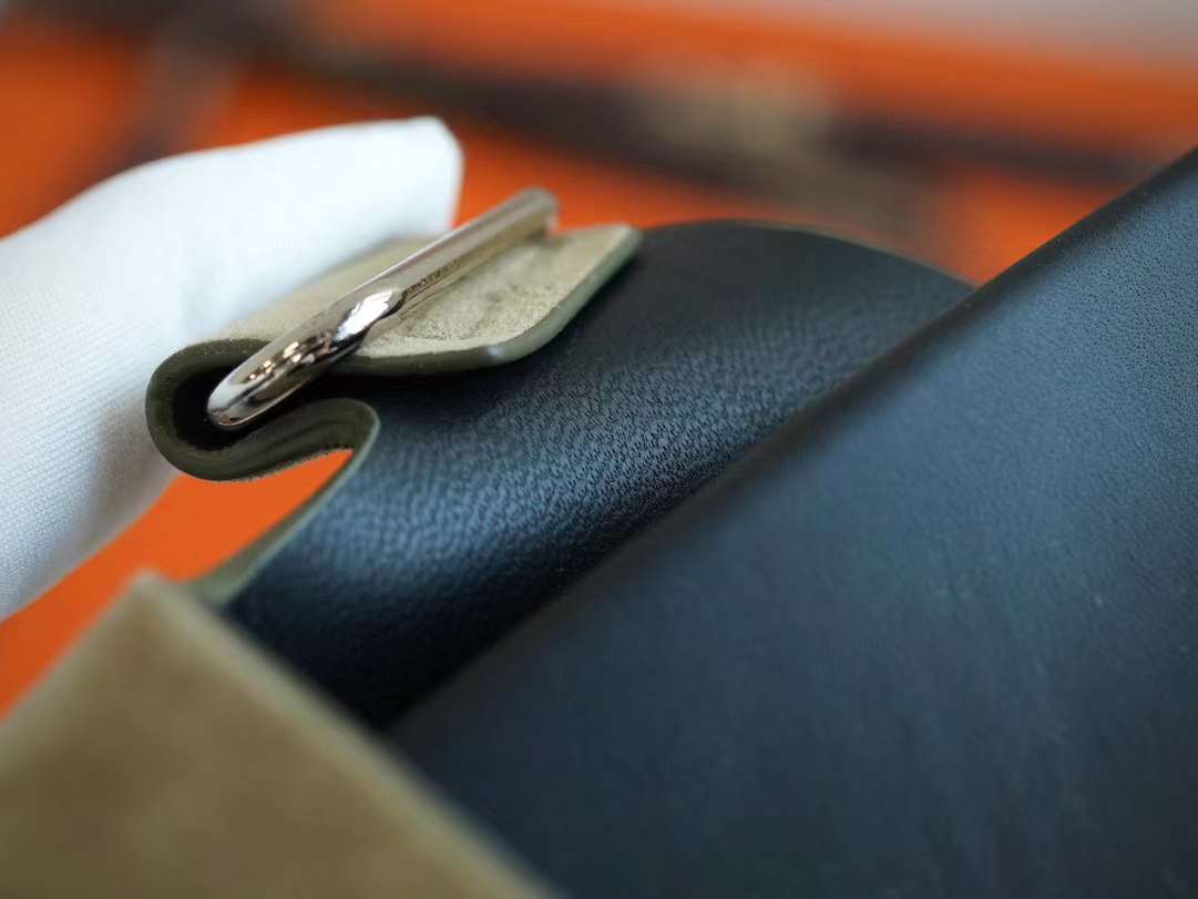 Hermès CHYPRE Casual slippers view 7