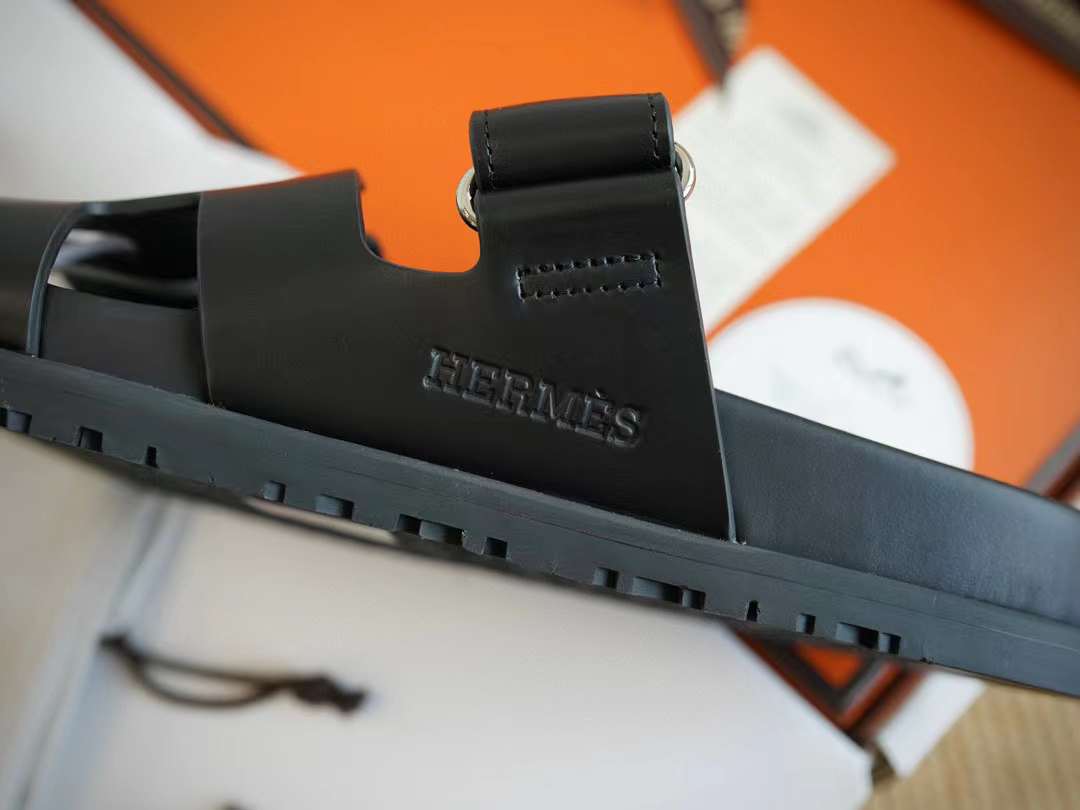 Hermès CHYPRE Casual slippers view 4