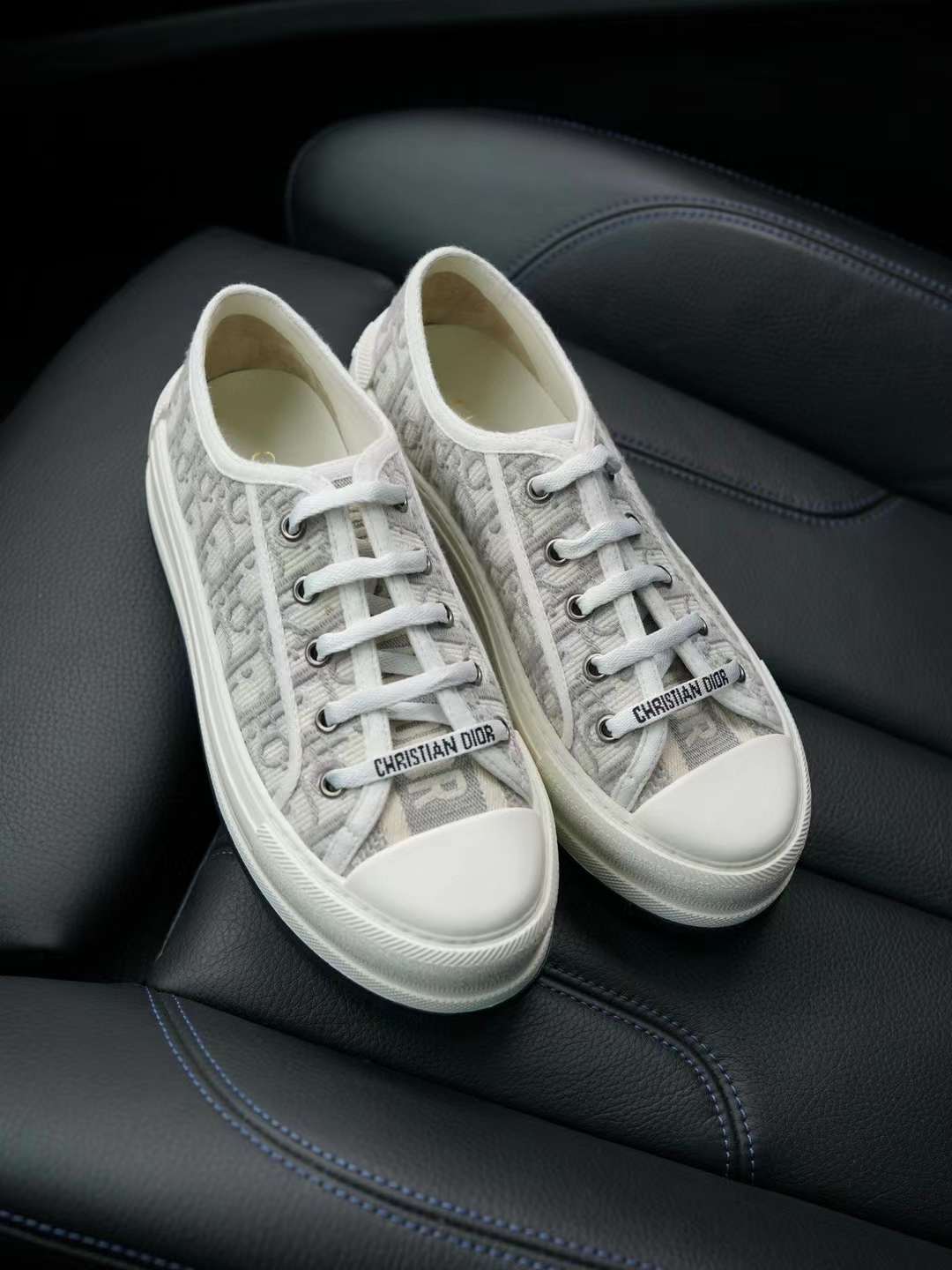 Dior NEW Walkn Embroidered sneakers view 3