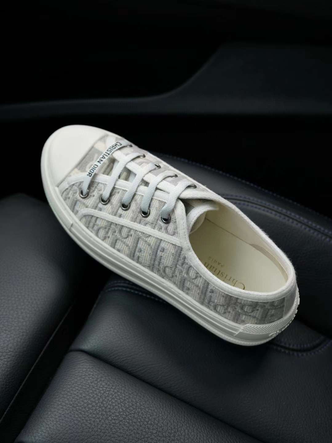 Dior NEW Walkn Embroidered sneakers view 4