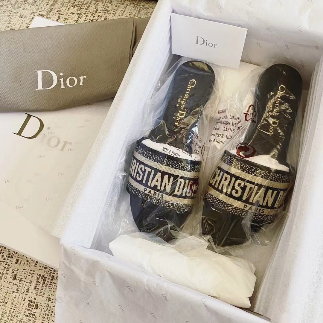 Dior DWAY Embroidered slippers view 11