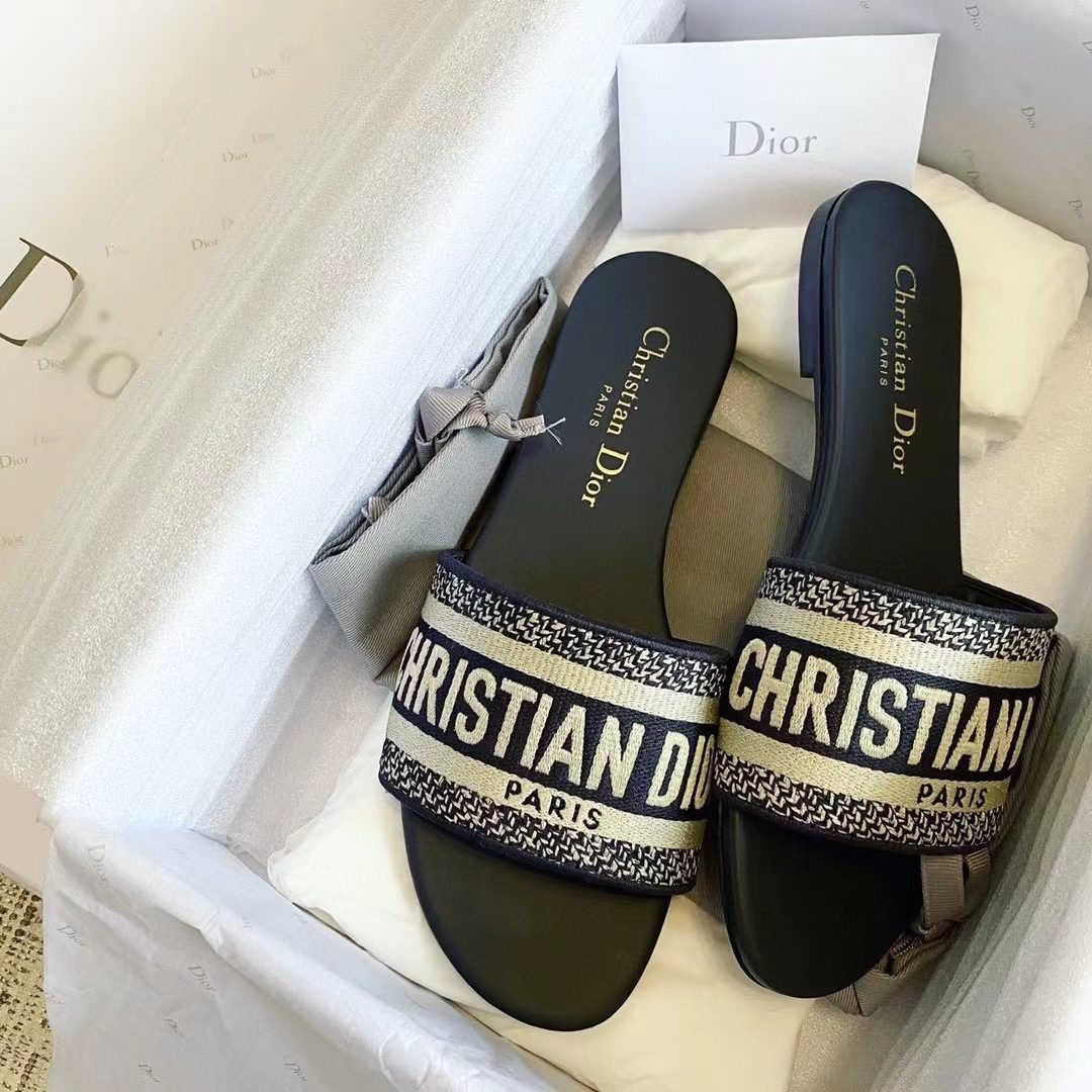 Dior DWAY Embroidered slippers view 8
